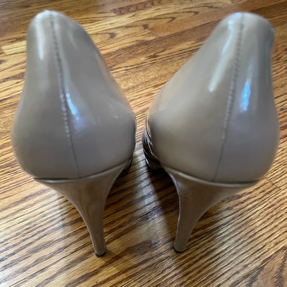 Classic ALDO Tan Pump - Picture 4 of 4